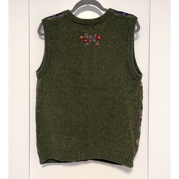 Northern Treasures Green Floral Embroidered Sweater Vest Eclectic Grandma - Picture 3 of 6